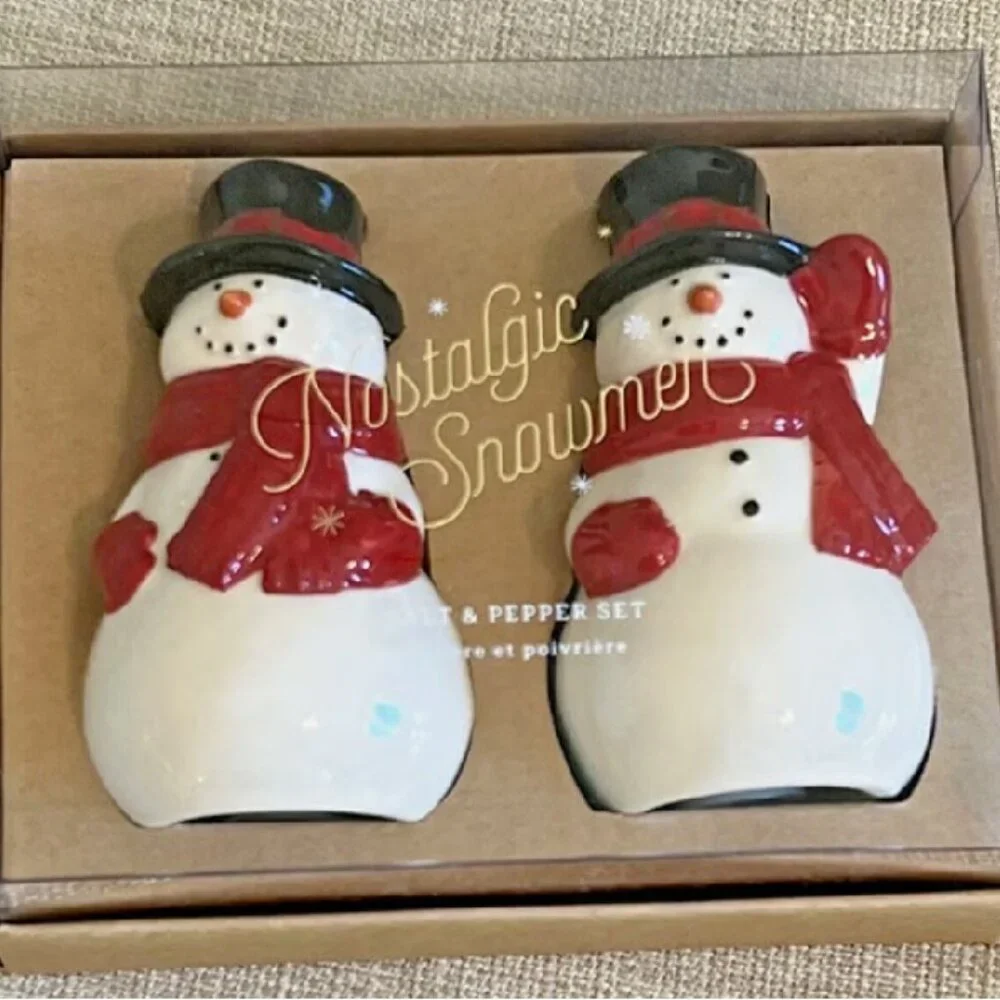 NEW Pottery Barn Nostalgic Snowmen Ceramic Salt + Pepper Shakers | Christmas Set